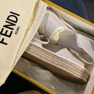 BRAND NEW FENDI
White Leather Platform Espadrilles sz 38.5 COMES WITH BOX AND DB